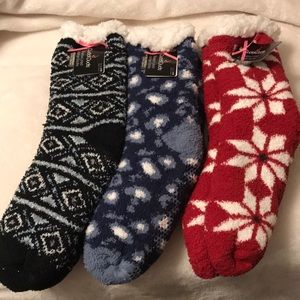 Cuddle duds Sherpa lined lounge socks
